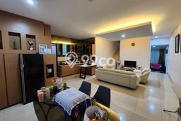 Jarang Ada! Rumah Kontrakan 4 Kamar Bagus Siap Huni Setra Duta Jarang Ada! Rumah Kontrakan 4 Kamar Bagus Siap Huni Setra Duta