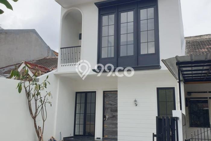 Rumah Luas Asri 3 KT Siap Pakai di BSD Griya Loka Tangerang Rumah Luas Asri 3 KT Siap Pakai di BSD Griya Loka Tangerang