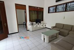 Dijual Rumah Mewah Elegan Dengan View Cantik di Keprabon, Surakarta Dijual Rumah Mewah Elegan Dengan View Cantik di Keprabon, Surakarta