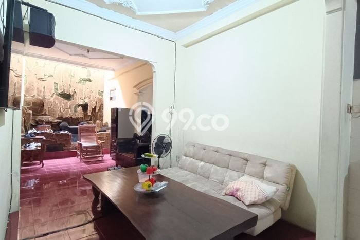Area Ramai! Komersial Dijual di Jaten untuk Bisnis Luas Bangunan 540m2 Area Ramai! Komersial Dijual di Jaten untuk Bisnis Luas Bangunan 540m2