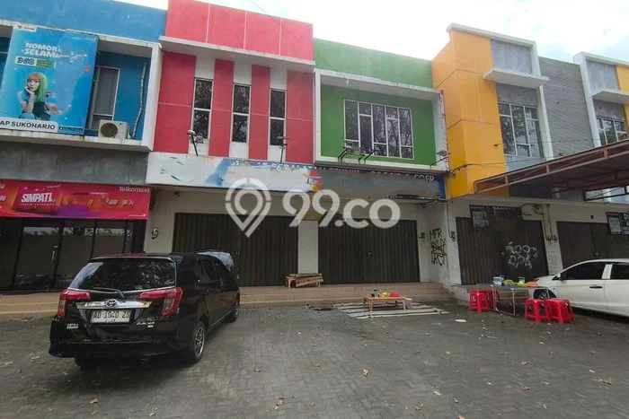 Ruko Dijual di Surakarta LT 112m2 & LB 119m2 Lokasi Terbaik! Ruko Dijual di Surakarta LT 112m2 & LB 119m2 Lokasi Terbaik!