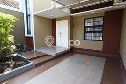 HARGA SPESIAL! Rumah di Solo Baru, Dekat Pusat Kota, 2 KM, LT 130m² LB 150m² HARGA SPESIAL! Rumah di Solo Baru, Dekat Pusat Kota, 2 KM, LT 130m² LB 150m²