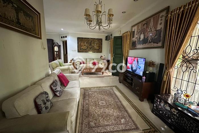 Hot Offer Hunian Premium Ideal dan Luas di Karang Tengah, Tangerang Hot Offer Hunian Premium Ideal dan Luas di Karang Tengah, Tangerang