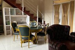 Rumah Elit Modern Siap Huni di Kalisari Jakarta Timur Rumah Elit Modern Siap Huni di Kalisari Jakarta Timur