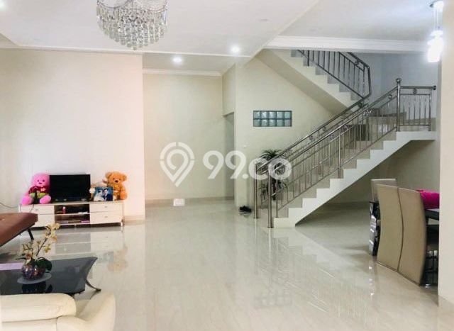 Dijual Rumah 3 Kamar Lokasi Ideal Bagus dan Strategis di Pancoran Mas Dijual Rumah 3 Kamar Lokasi Ideal Bagus dan Strategis di Pancoran Mas