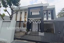 Siap Huni Rumah Mewah 5 Kamar di Beji Dekat ke Mana Saja Siap Huni Rumah Mewah 5 Kamar di Beji Dekat ke Mana Saja