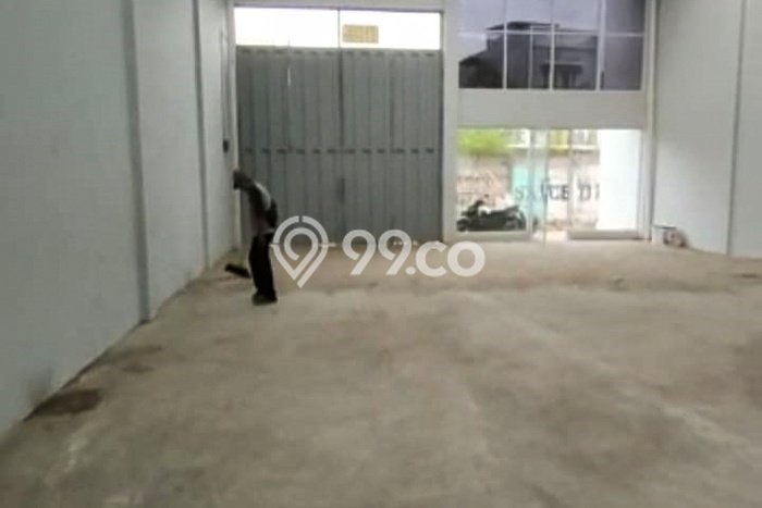 Gudang Premium di , Luas 200m2m², Kawasan Bisnis, Lokasi Ramai Gudang Premium di , Luas 200m2m², Kawasan Bisnis, Lokasi Ramai