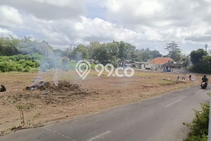 Tanah Disewa Strategis di Badung Luas 200m2 Tanah Disewa Strategis di Badung Luas 200m2