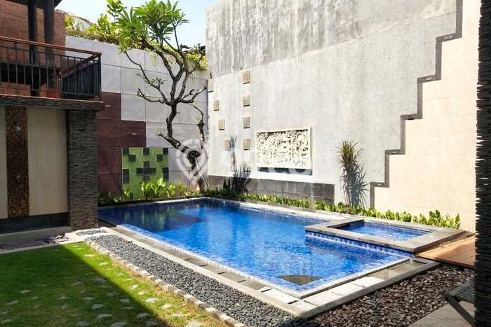 For Sale Rumah Mewah Exclusive di Denpasar Barat, Denpasar For Sale Rumah Mewah Exclusive di Denpasar Barat, Denpasar