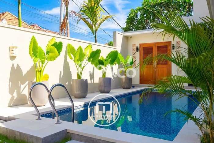 DIJUAL! Vila Kawasan , Area 200m2m², Posisi Strategis DIJUAL! Vila Kawasan , Area 200m2m², Posisi Strategis