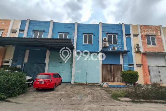 Gudang Dijual di Tangerang LT 297m2 & LB 252m2 Lokasi Terbaik! Gudang Dijual di Tangerang LT 297m2 & LB 252m2 Lokasi Terbaik!