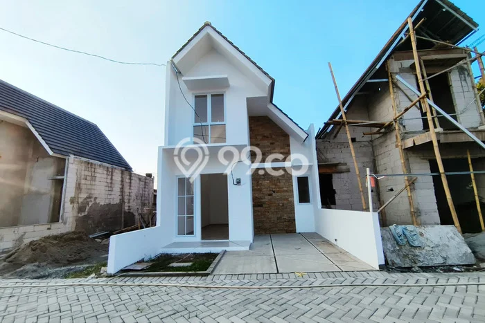 Rumah Minimalis 2 Kamar LT 60m2 di Pekayon Rumah Minimalis 2 Kamar LT 60m2 di Pekayon