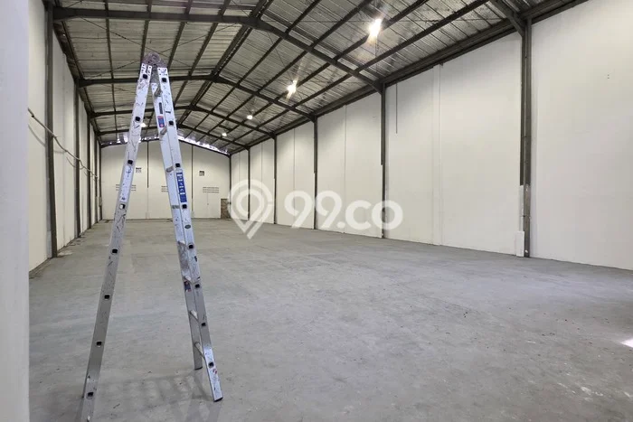 Gudang disewakan lokasi strategis BSD Tangerang Selatan 441m2 Gudang disewakan lokasi strategis BSD Tangerang Selatan 441m2