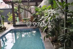 Rumah Elit Modern Siap Huni di Meruya Jakarta Barat Rumah Elit Modern Siap Huni di Meruya Jakarta Barat