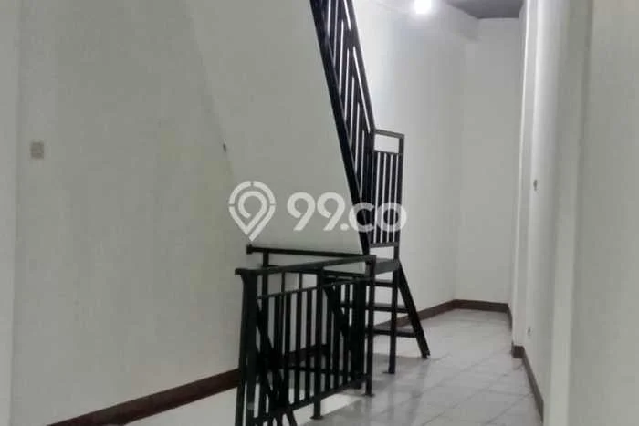 Ruko Dijual Lokasi Emas di Kebayoran Baru Luas 200m2 Ruko Dijual Lokasi Emas di Kebayoran Baru Luas 200m2