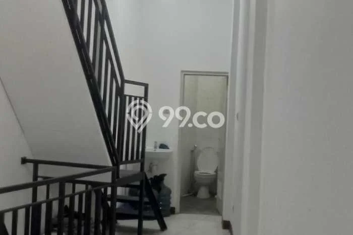 Ruko Dijual Lokasi Emas di Kebayoran Baru Luas 200m2 Ruko Dijual Lokasi Emas di Kebayoran Baru Luas 200m2