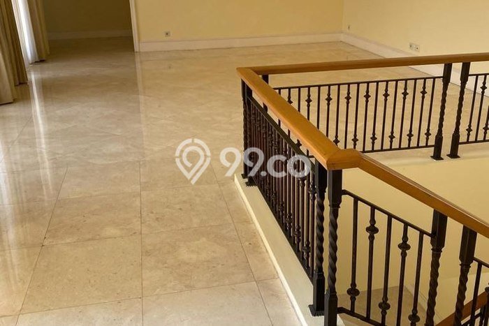 Rumah 4 Kamar Lengkap Dikontrakkan di Menteng Harga Kompetitif Rumah 4 Kamar Lengkap Dikontrakkan di Menteng Harga Kompetitif