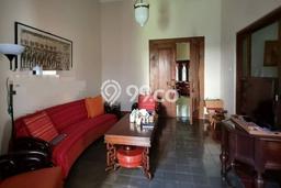 Best Deal Hunian Premium Ideal dan Luas di Menteng, Jakarta Pusat Best Deal Hunian Premium Ideal dan Luas di Menteng, Jakarta Pusat