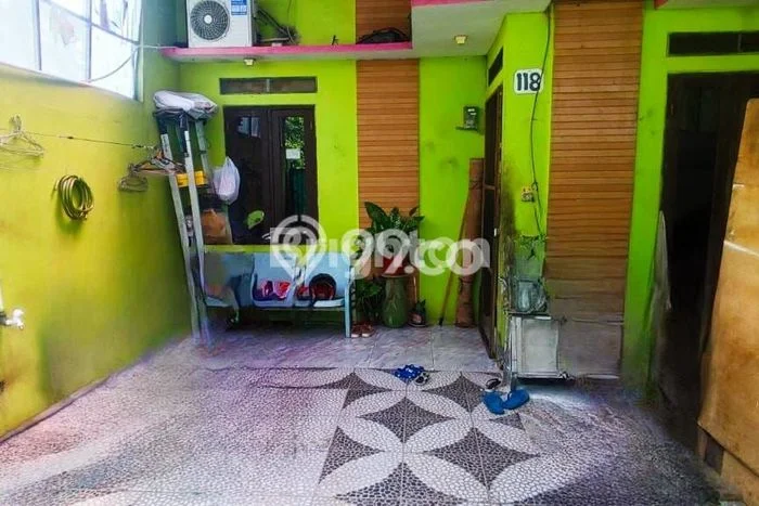 Hunian Cantik Minimalis Lb 128m2 di Pancoran Mas, Depok Hunian Cantik Minimalis Lb 128m2 di Pancoran Mas, Depok