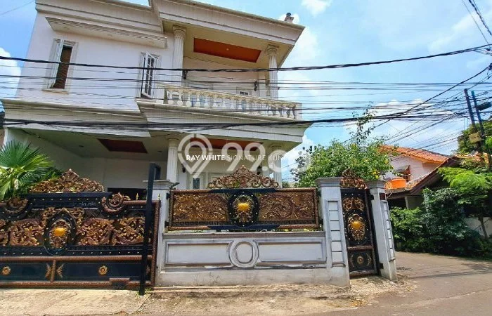 Rumah Elit Modern Siap Huni di Jati Padang Jakarta Selatan Rumah Elit Modern Siap Huni di Jati Padang Jakarta Selatan