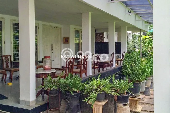Rumah Elit Modern Tanpa Renovasi di Cipete Jakarta Selatan Rumah Elit Modern Tanpa Renovasi di Cipete Jakarta Selatan