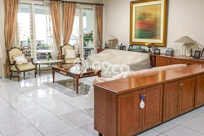 Rumah Elit Modern Tanpa Renovasi di Cipete Jakarta Selatan Rumah Elit Modern Tanpa Renovasi di Cipete Jakarta Selatan