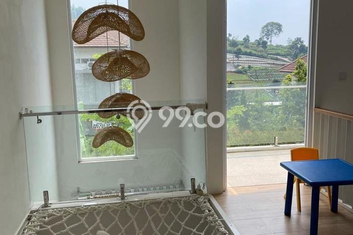 Ready to Use! Luxury House LT 444m2 Desain Modern di Dago Pakar Ready to Use! Luxury House LT 444m2 Desain Modern di Dago Pakar