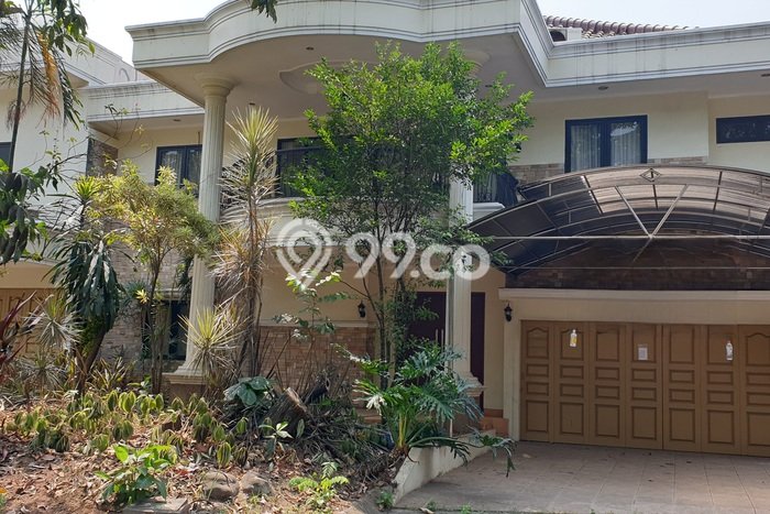 Rumah Mewah Siap Huni LT 600m2 di BSD, Tangerang Selatan Rumah Mewah Siap Huni LT 600m2 di BSD, Tangerang Selatan