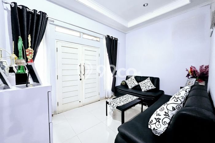 Jual Rumah Eksklusif 3 KT di Pejuang, Bekasi Jual Rumah Eksklusif 3 KT di Pejuang, Bekasi