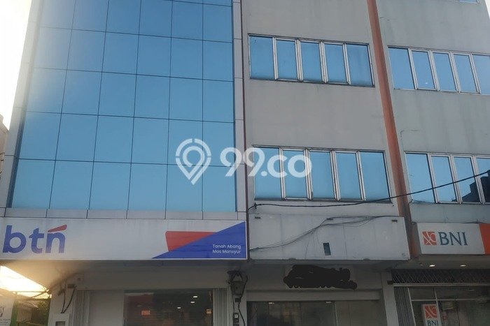 Area Ramai! Ruko Dijual di Tanah Abang untuk Bisnis Luas Bangunan 270m2 Area Ramai! Ruko Dijual di Tanah Abang untuk Bisnis Luas Bangunan 270m2
