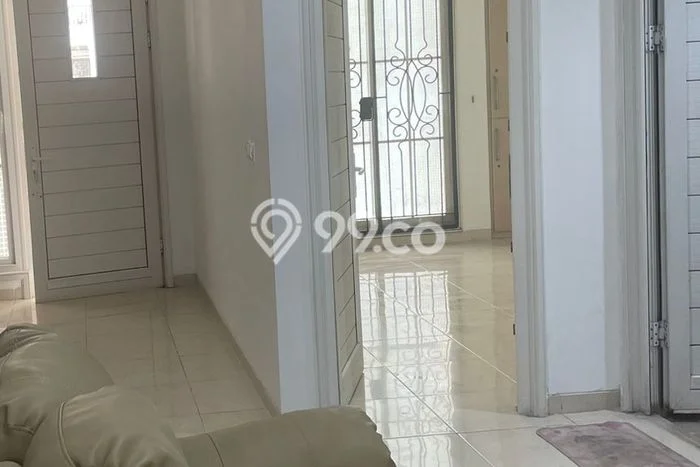 Rumah sewa siap pakai 3 KT di Alam Sutera, Tangerang Rumah sewa siap pakai 3 KT di Alam Sutera, Tangerang
