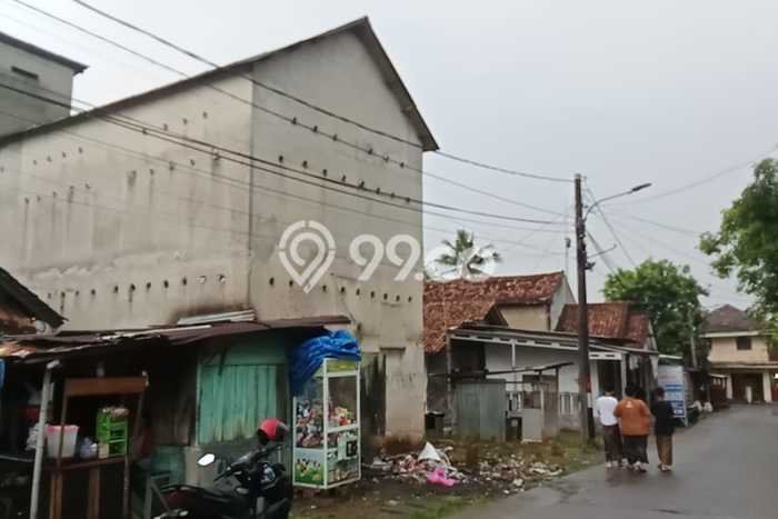 Rumah Strategis Minimalis Lb 320m2 di Balaraja, Tangerang Rumah Strategis Minimalis Lb 320m2 di Balaraja, Tangerang