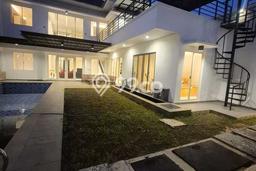 Rumah Elit Modern Tanpa Renovasi di Alam Sutera Tangerang Rumah Elit Modern Tanpa Renovasi di Alam Sutera Tangerang