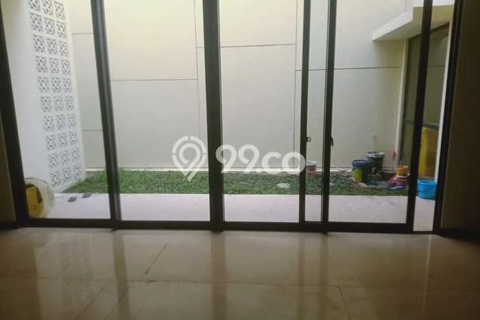 Siap Huni Rumah Mewah 4 Kamar di BSD Dekat ke Mana Pun Siap Huni Rumah Mewah 4 Kamar di BSD Dekat ke Mana Pun