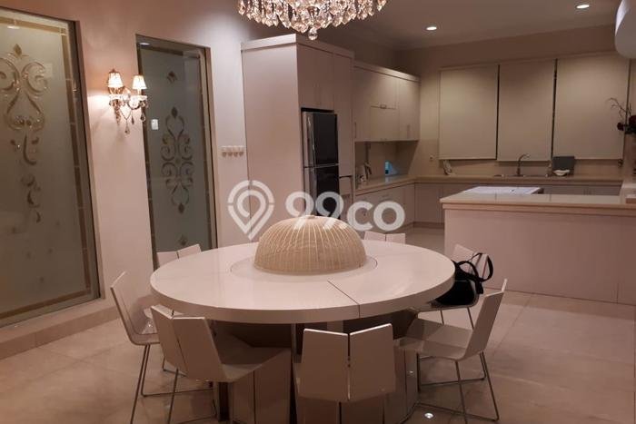Rumah Elit LB 750m2 Siap Pakai Desain Elegan di Alam Sutera, Tangerang Rumah Elit LB 750m2 Siap Pakai Desain Elegan di Alam Sutera, Tangerang