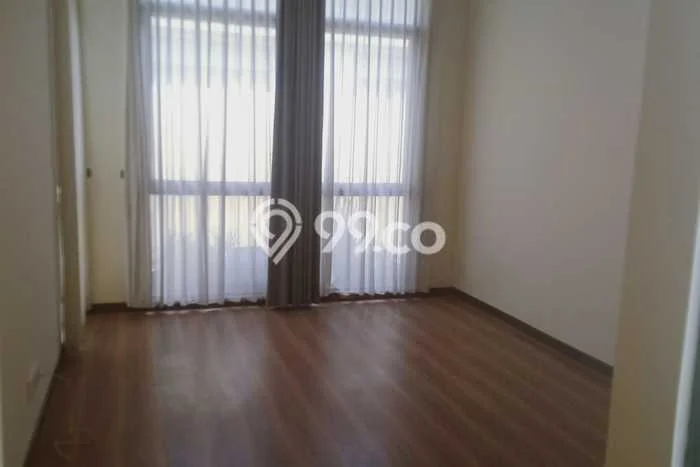 Siap Huni Rumah Mewah 4 Kamar di BSD Dekat ke Mana Pun Siap Huni Rumah Mewah 4 Kamar di BSD Dekat ke Mana Pun