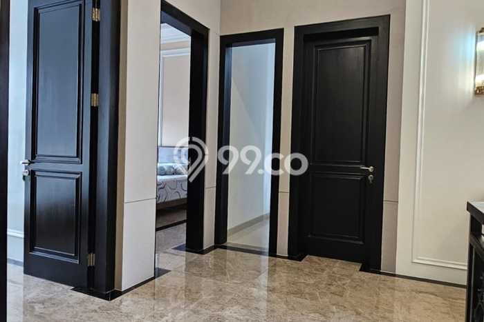 Hunian Mewah LB 400m2 Siap Huni Desain Elegan di Gading Serpong, Tangerang Hunian Mewah LB 400m2 Siap Huni Desain Elegan di Gading Serpong, Tangerang