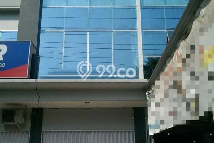 Ruko Dijual di Tembalang Semarang dengan Luas Bangunan 180m2 Ruko Dijual di Tembalang Semarang dengan Luas Bangunan 180m2