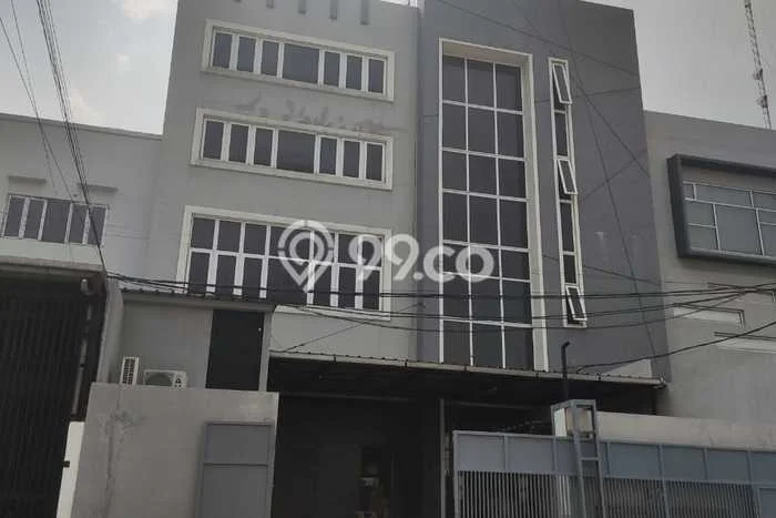 Gudang Dijual di Prime Area Jakarta Utara Luas 1200m2 Gudang Dijual di Prime Area Jakarta Utara Luas 1200m2
