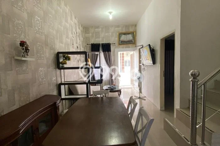 Lokasi strategis! Rumah siap huni dikontrakkan di Medan Sunggal LB 96m2 Lokasi strategis! Rumah siap huni dikontrakkan di Medan Sunggal LB 96m2