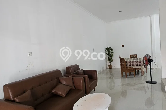 Lokasi terbaik! Rumah siap pakai disewakan di Medan Helvetia LB 156m2 Lokasi terbaik! Rumah siap pakai disewakan di Medan Helvetia LB 156m2