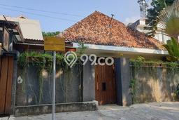 Rumah Elit Modern Tanpa Renovasi di Setiabudi Jakarta Selatan Rumah Elit Modern Tanpa Renovasi di Setiabudi Jakarta Selatan