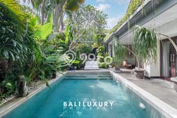 Vila Kawasan , Area 420m2m², Cocok untuk beragam kebutuhan Vila Kawasan , Area 420m2m², Cocok untuk beragam kebutuhan