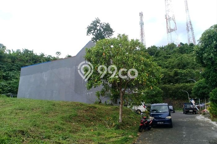 Tanah Lokasi Strategis di Malalayang, Luas 200m², Akses ke Fasilitas Umum Tanah Lokasi Strategis di Malalayang, Luas 200m², Akses ke Fasilitas Umum