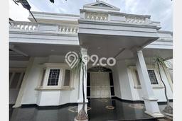 Hunian Modern Disewakan di Kebayoran Lama Jakarta Selatan Lokasi Sangat Strategis Hunian Modern Disewakan di Kebayoran Lama Jakarta Selatan Lokasi Sangat Strategis
