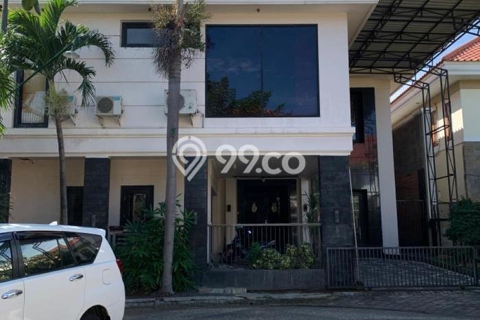 Hot Offer Hunian Mewah Ideal dan Luas di Sukolilo, Surabaya Hot Offer Hunian Mewah Ideal dan Luas di Sukolilo, Surabaya