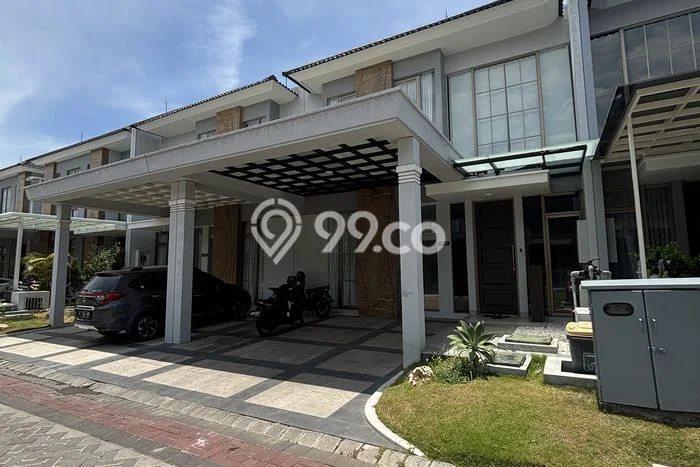 For Sale! Premium House LT 128m2 Desain Modern di Pakuwon City For Sale! Premium House LT 128m2 Desain Modern di Pakuwon City