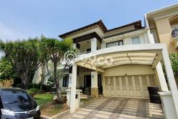 Rumah Luxury Modern Siap Huni di Pakuwon City Surabaya Rumah Luxury Modern Siap Huni di Pakuwon City Surabaya