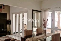 Rumah area Kota Wisata, 3 KT, Dekat Pusat Kota, Luas 200m² Bangunan 150m² Rumah area Kota Wisata, 3 KT, Dekat Pusat Kota, Luas 200m² Bangunan 150m²