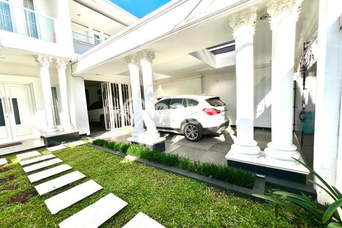 Dijual Rumah Mewah Exclusive di Antapani, Bandung Dijual Rumah Mewah Exclusive di Antapani, Bandung